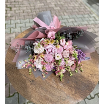 Pink Spring Bouquet