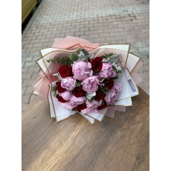 Bouquet with Red Roses and Pink Peonies
