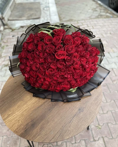 Büyük Kırmızı Gül Buketi