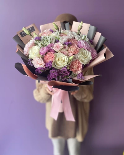 Pembe Lila Çiçek Bahçesi