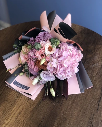 Pembe Çiçek Buketi