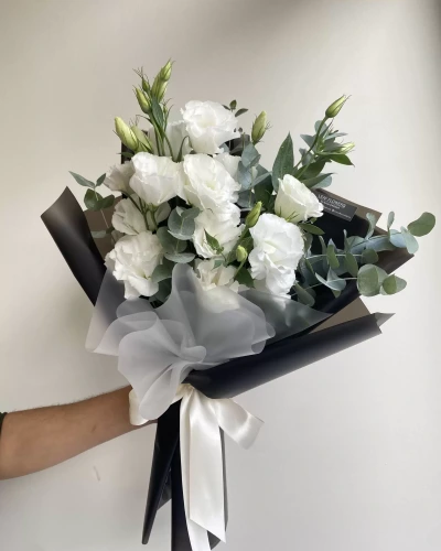 Beyaz Lisyantus Buketi