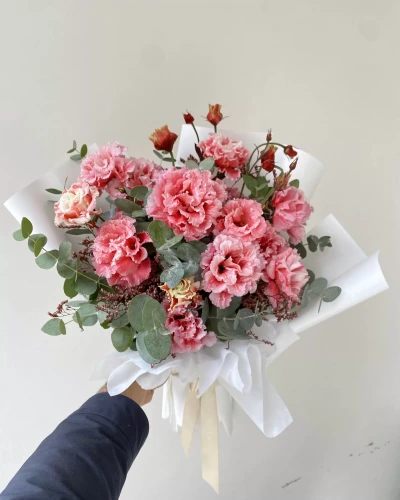 Vip Lisianthus Bouquet