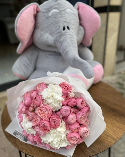 Özel Gül Ortanca Buketi