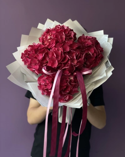 Fuşya Ortanca Buketi