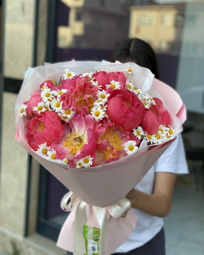 Mercan Şakayık Papatya Buketi