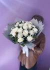 Beyaz Güllü Buket