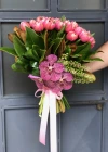 Pembe Katmerli Lale Buketi