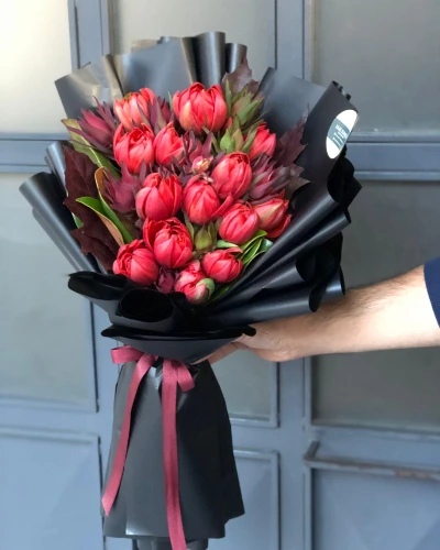Kırmızı Lale Buketi