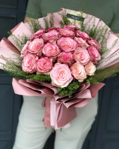 Paloma Pembe Gül Buketi