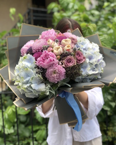 Pembe Mavi Özel Tasarım Buketi