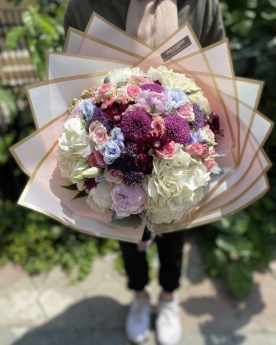 Kelebek Mevsim Buketi