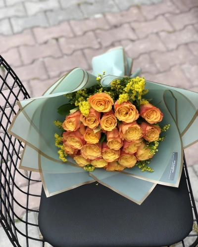 Turuncu Gül Buketi