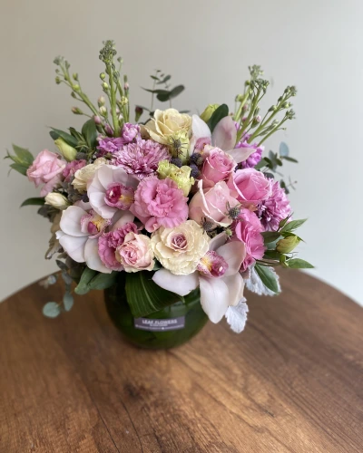 Beyaz Lila Mevsim Aranjmanı