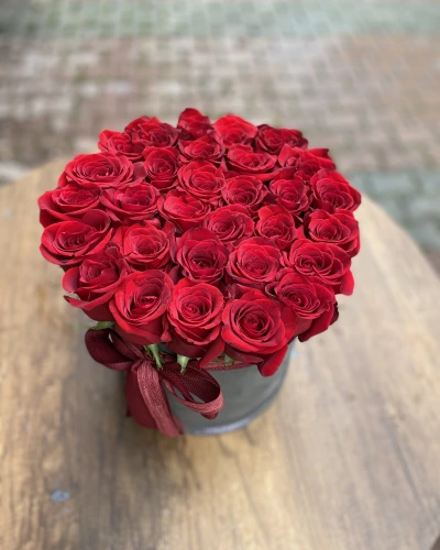 Kutu Kırmızı Gül