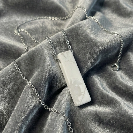 Doğal Taşlı Çelik Zincirli Kolye