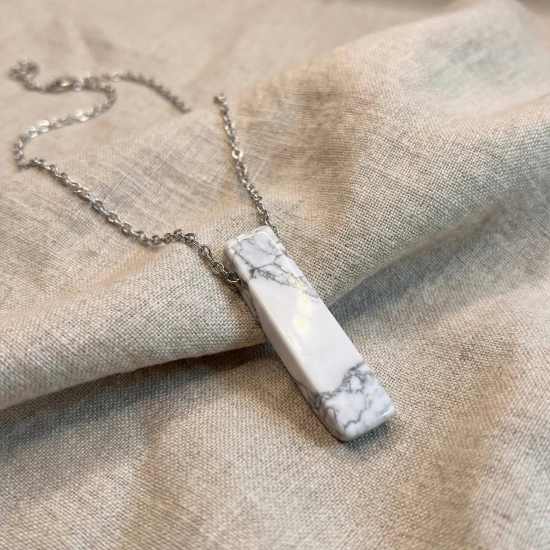 Doğal Taşlı Çelik Zincirli Kolye