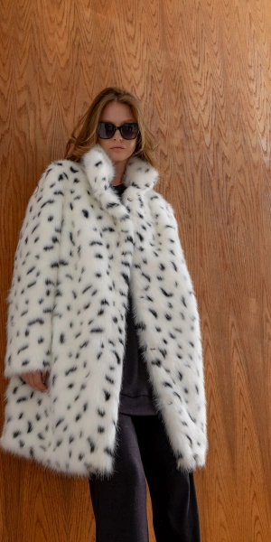 KÜRK KABAN - Kar Leoparı