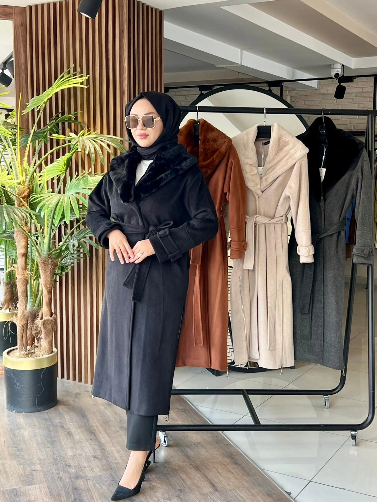 FRANSIZ BOY KÜRKLÜ KAŞE KABAN - Siyah