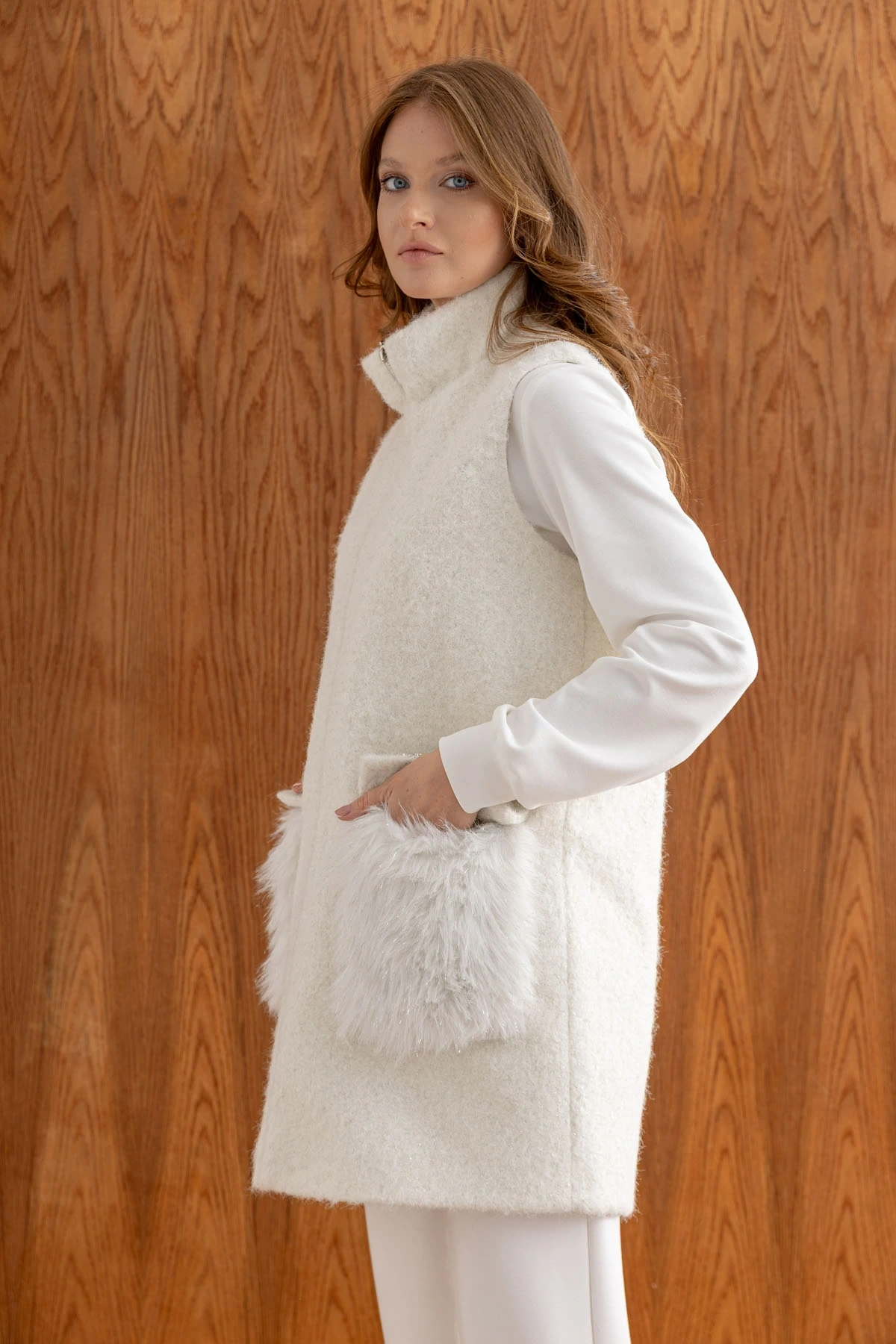 KÜRKLÜ YÜN YELEK & MODAL ÜÇLÜ TAKIM - Ekru