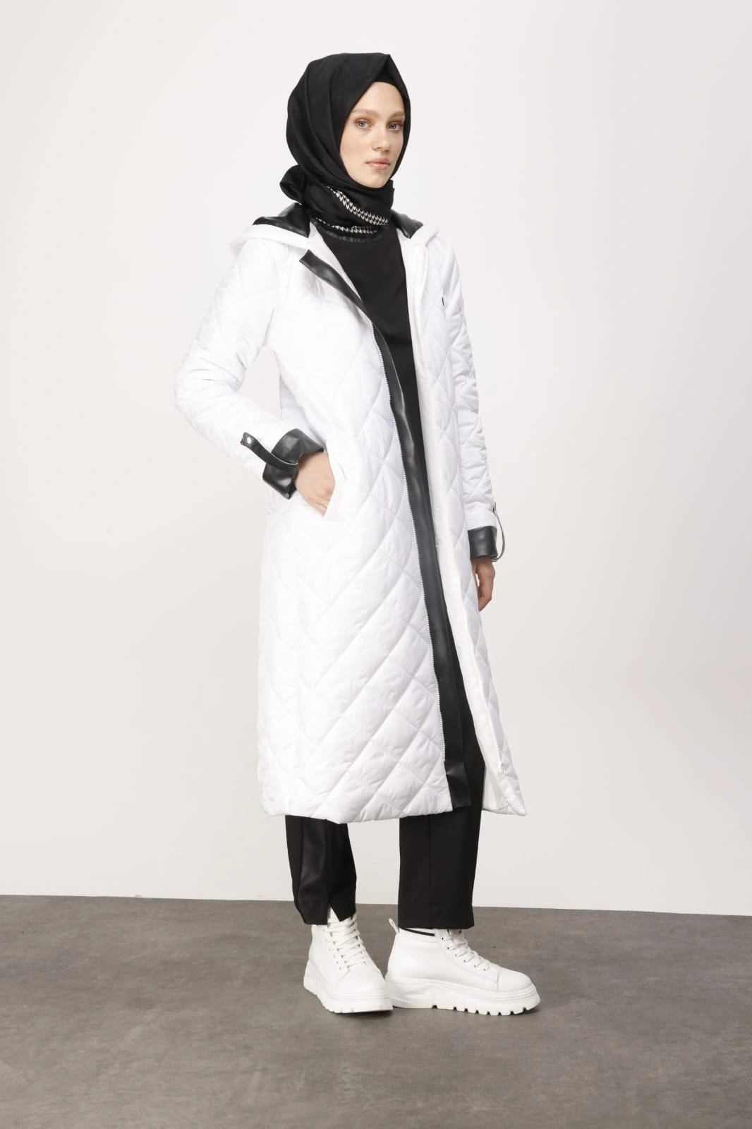 ORANJ KOMBİNLİ KAPİTONE KABAN - Ekru