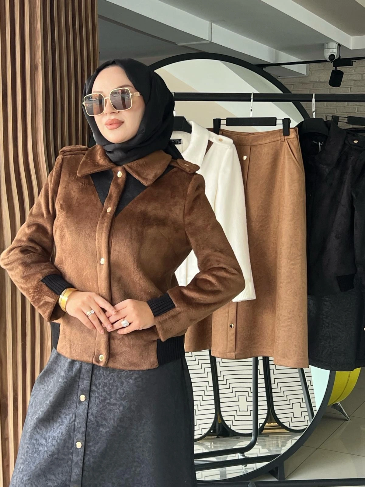 SÜET ETEK PELUŞ CEKET TAKIM - Siyah/Taba