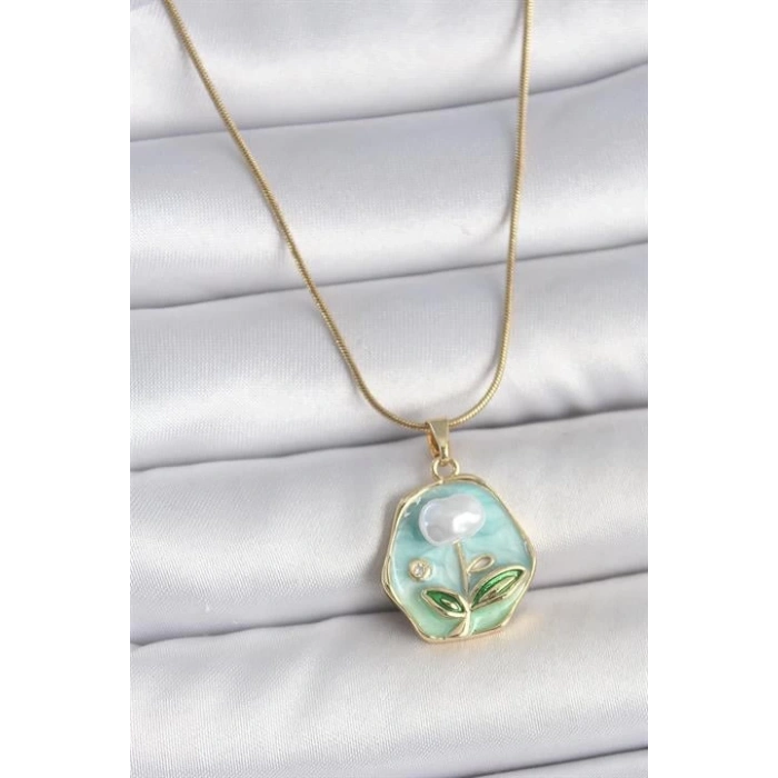 316L Çelik Gold Renk Zincir Mavi Çiçek İşlemeli İnci İşlemeli Portre Model Kadın Kolye