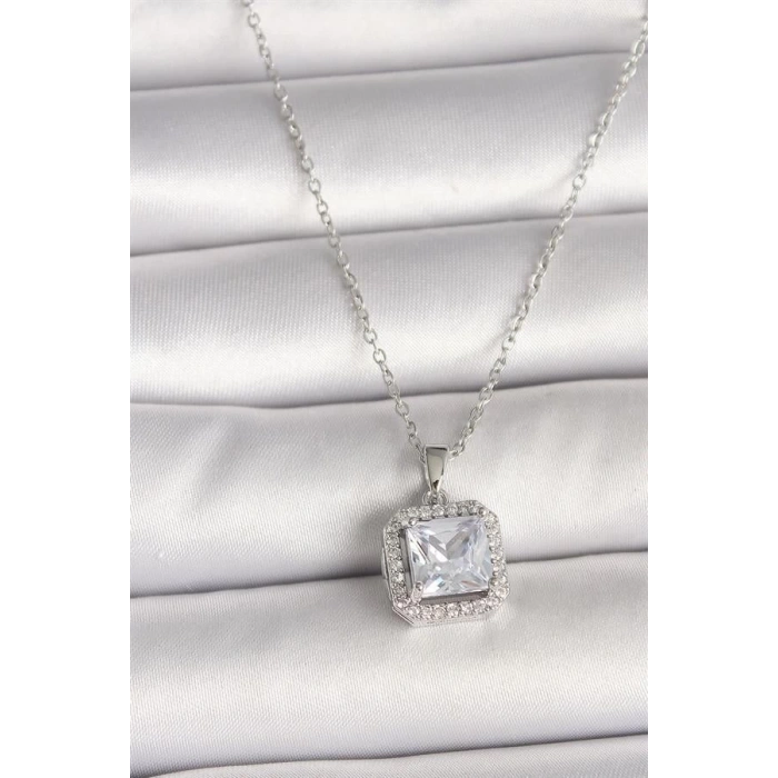 316L Çelik Gümüş Renk Zincir Kare Zirkon Taşlı Kadın Kolye