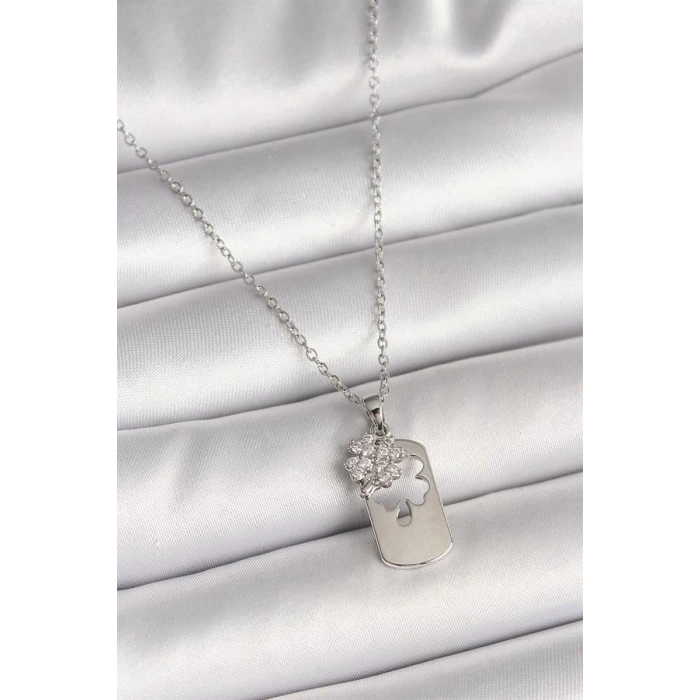 316L Çelik Gümüş Renk Zincir Zirkon Taşlı Yonca Model Kadın Kolye