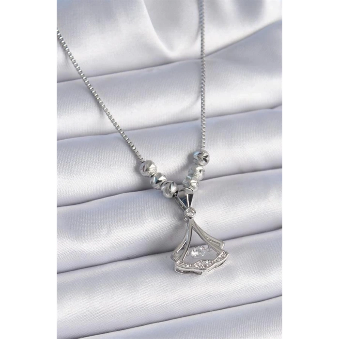 316L Çelik Zincir Gümüş Renk Gingko Yaprağı Model Zirkon Taş Detay Kadın Kolye