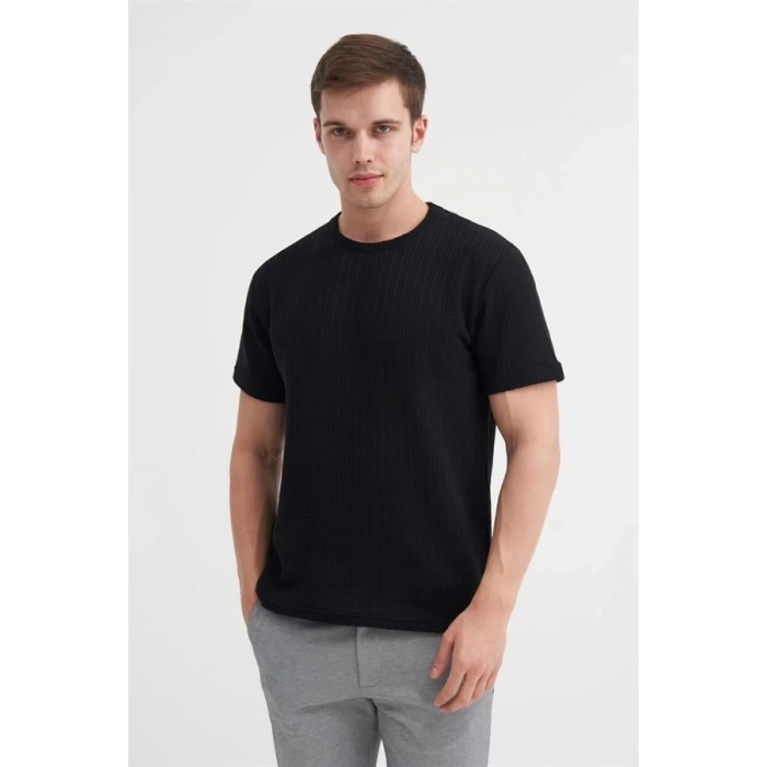 4011 Örgü Desenli Bisiklet Yaka Regular Fit Erkek T-Shirt Siyah