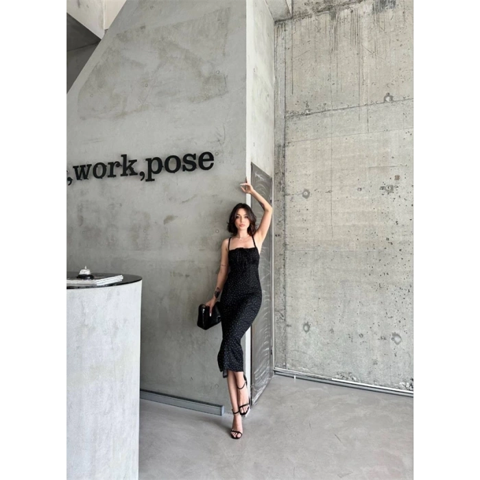 Desenli askılı elbise