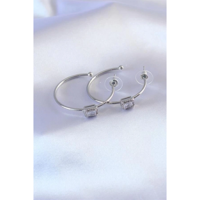 Gümüş Renk Zirkon Taşlı Kadın Küpe