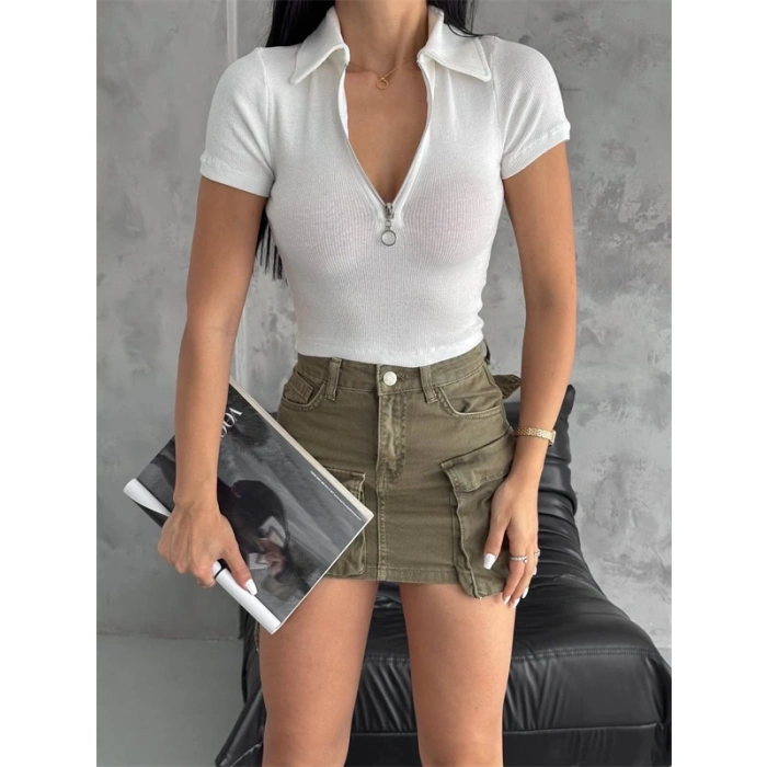 Kaşkorse Yaka Fermuarlı Bluz Beyaz