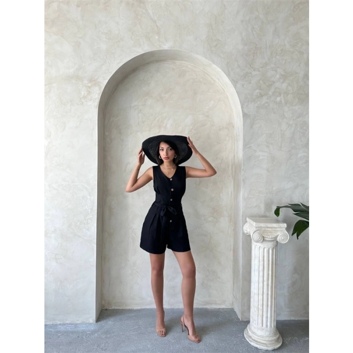 Kuşaklı şortlu tulum