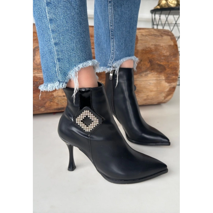Moose Siyah Cilt Topuklu Bot