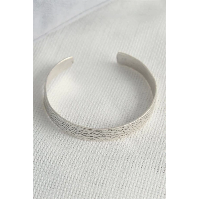 Otantik Model Gümüş Renk Motif İşleme Plaka Erkek Bileklik