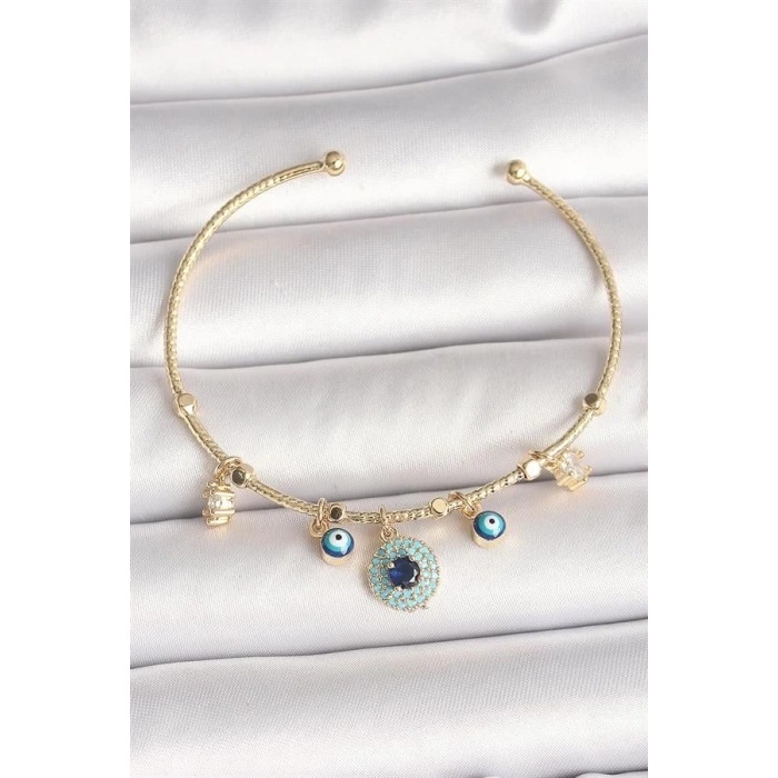 Pirinç Gold Renk Zirkon Taşlı Nazar Boncuk Detay Charm Kadın Bileklik