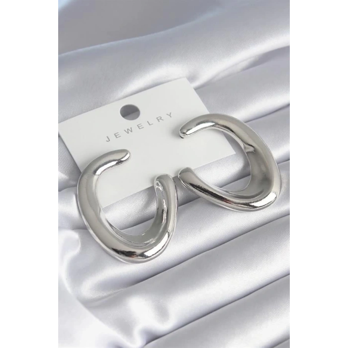 Pirinç Gümüş Renk Halka Model Kadın Küpe