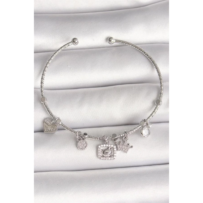 Pirinç Gümüş Renk Sallantı Zirkon Taşlı Ayıcık Figür Taç Detay Charm Kadın Bileklik