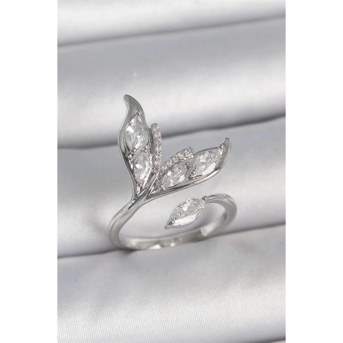 Pirinç Gümüş Renk Zirkon Taşlı Balık Kuyruğu Model Ayarlanabilir Kadın Yüzük