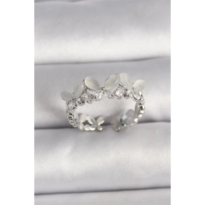 Pirinç Gümüş Renk Zirkon Taşlı Beyaz Mineli Kelebek Model Ayarlanabilir Yüzük