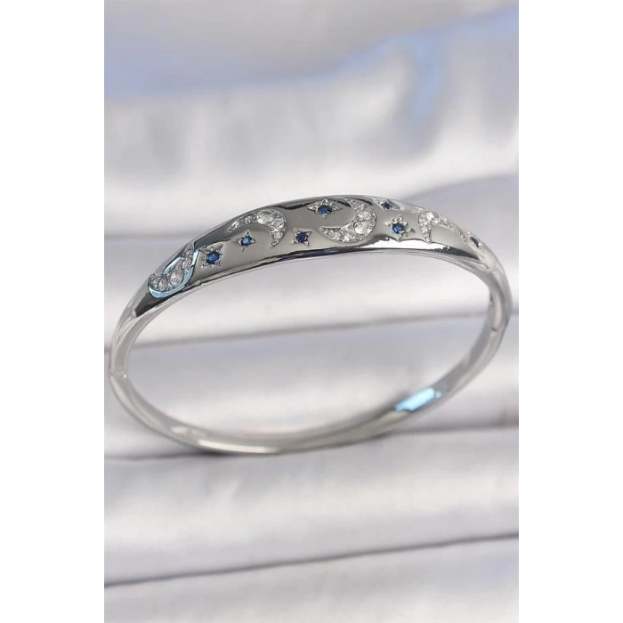 Pirinç Gümüş Renk Zirkon Taşlı Hilal İşlemeli Mavi Taşlı Yıldız Detay Kadın Kelepçe