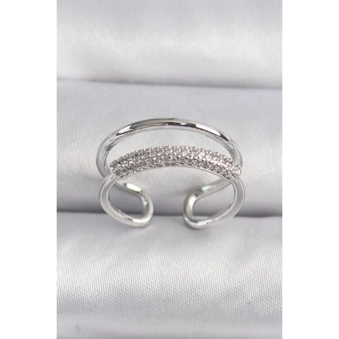 Pirinç Gümüş Renk Zirkon Taşlı Kadın Yüzük