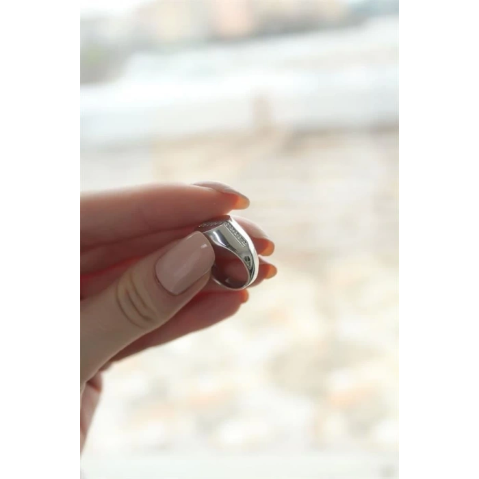 Punta Zirkon Taşlı Rodyum Kaplama Kadın Yüzük