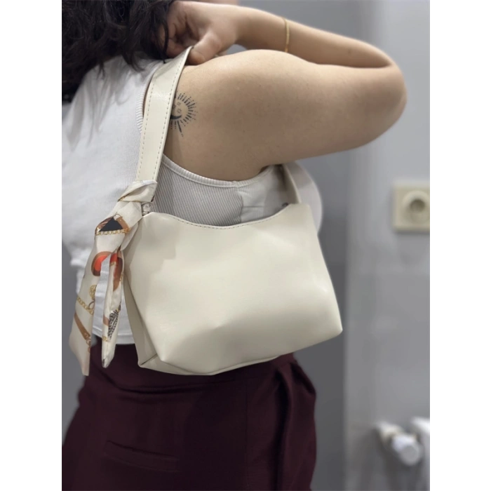 Riwan krem cilt çanta