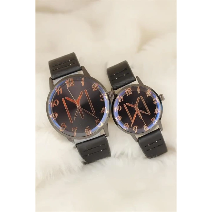 Siyah Deri Kordonlu Füme Metal Kasa Kayı Boyu Figürlü Sevgili Saatleri