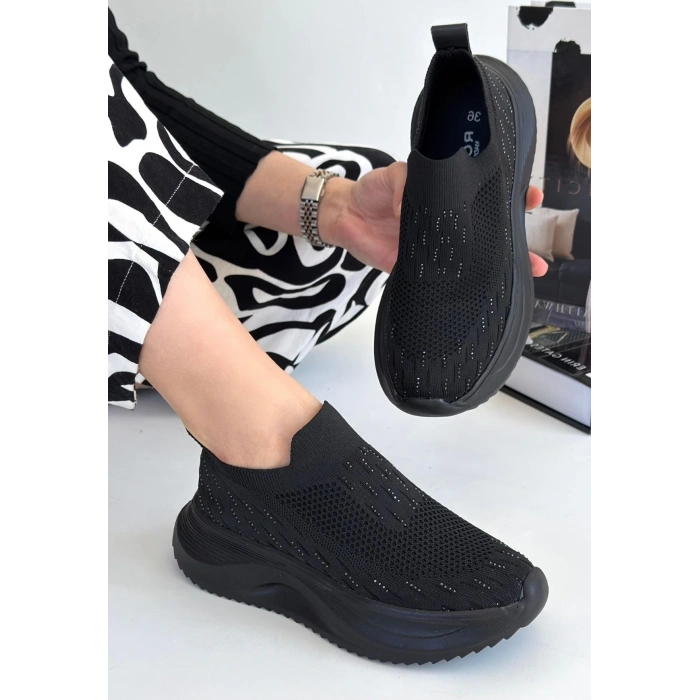 Soord Siyah Triko Boncuk İşlemeli Spor Ayakkabı