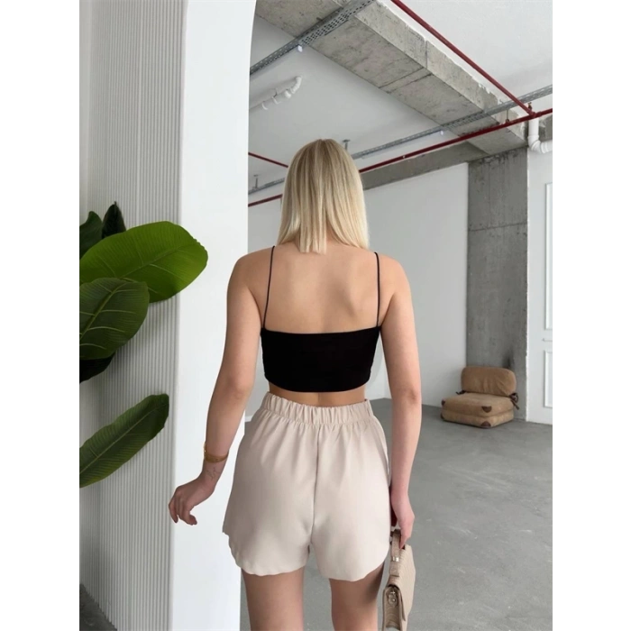 Tek yırtmajlı şort etek