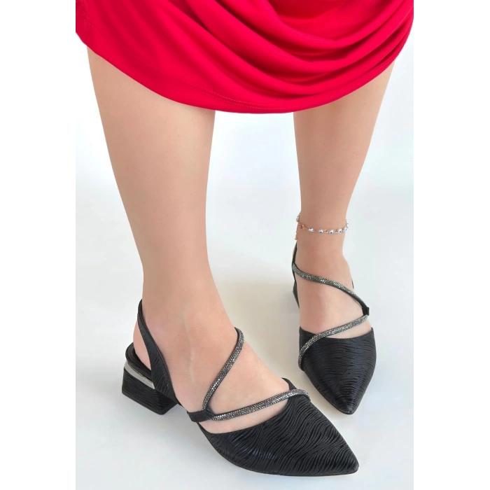 Utana Siyah Cilt Simli Topuklu Ayakkabı